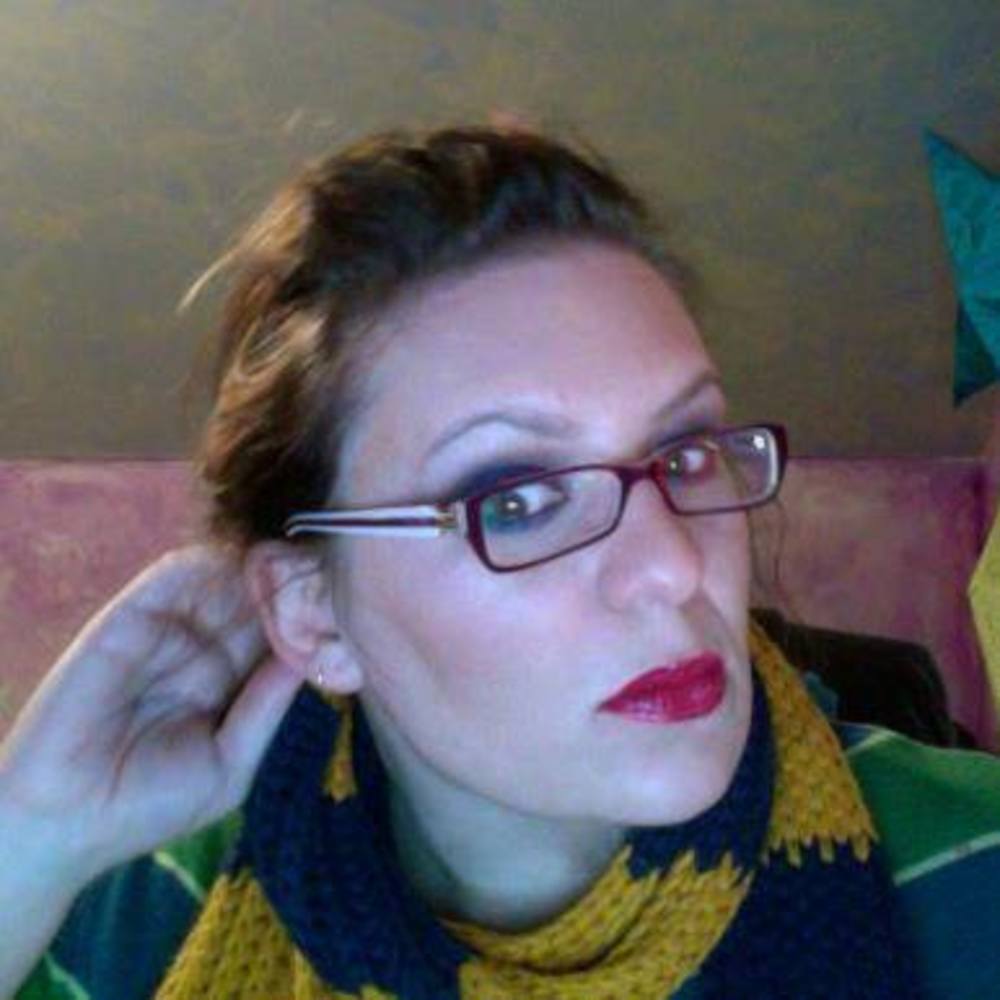 Meet your Posher, Mara